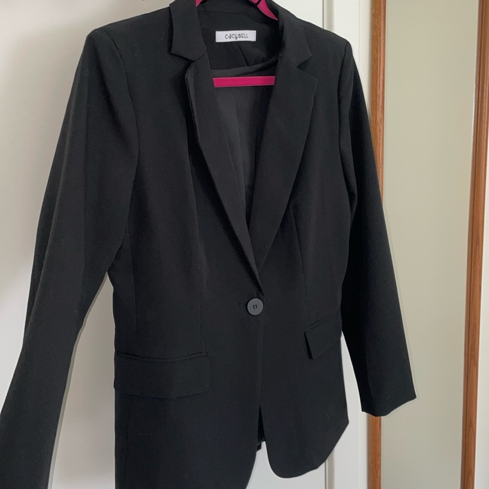 ▪️SOLD▪️Black Blazer